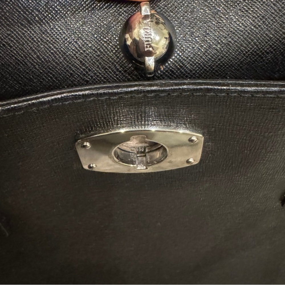 Furla Black Leather Shoulder Tote with Silver Turnlock - Picture 3 of 5
